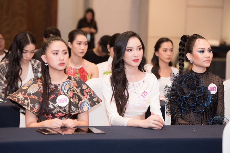HOA HẬU VIỆT NAM 2020 1 Bất ngờ với tài năng của thí sinh Hoa hậu Việt Nam 2020