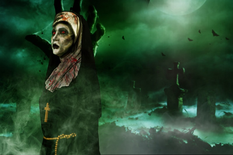 Thuy Nga 6 Sốc nặng với tạo hình Halloween của Thúy Nga   