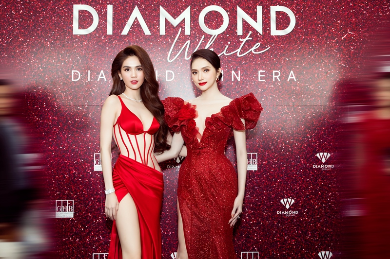 ngoc trinh huong giang 6 Ngọc Trinh chi 10 tỉ tổ chức Lễ ra mắt sản phẩm mới & Tân Đại sứ thương hiệu Diamond White