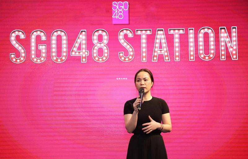 Ảnh 2 Bà Nguyễn Đặng Quỳnh Anh SGO48 trở thành nhóm nhạc đầu tiên tại Việt Nam có sân khấu riêng mang tên mình