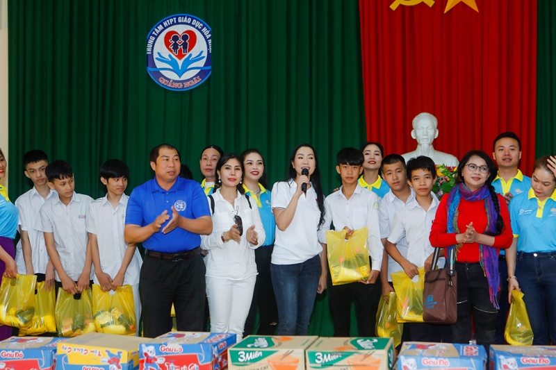 TKC 34 Giữ đúng lời hứa, NSƯT Trịnh Kim Chi chia sẻ nỗi mất mát của bà con miền Trung