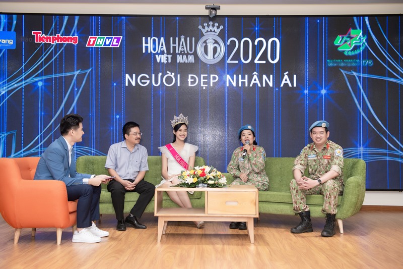 TOP 3 VÀ NGƯỜI ĐẸP NHÂN ÁI GIAO LƯU 5 Top 3 Hoa hậu Việt Nam 2020 thực hiện chuyến đi từ thiện đầu tiên sau đăng quang