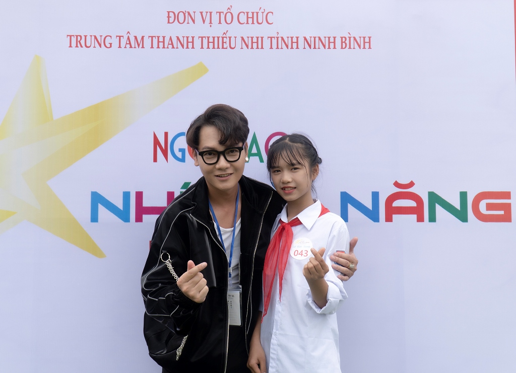 Ca nhạc sĩ An Nam 3 Ca nhạc sĩ An Nam làm huấn luyện viên của cuộc thi Ngôi Sao Nhí Tài Năng Ninh Bình 2020