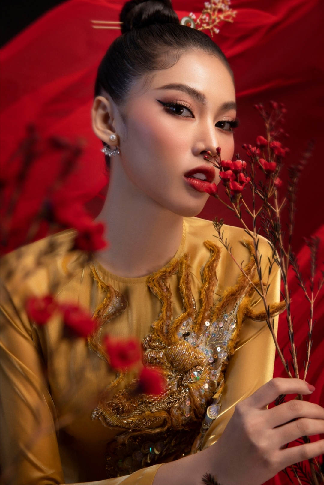 Screenshot 20210218 220935 Hé lộ bản phác thảo quốc phục của Á hậu Ngọc Thảo đem đến Miss Grand International 2020