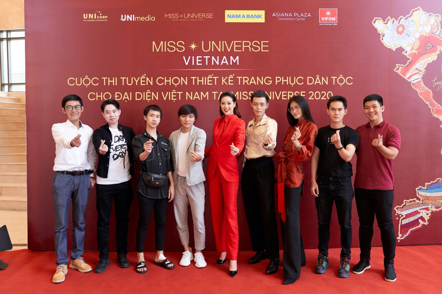 Hoa hau Khanh Van va Top 8 TPDT Tập 2 Road To Miss Universe: Cuộc đối đầu không khoan nhượng của các thiết kế trang phục dân tộc