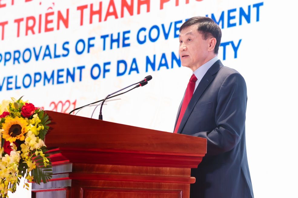 Ong Johnathan Hanh Nguyen phat bieu  Ông Johnathan Hạnh Nguyễn ký kết tài trợ đề án Trung tâm Tài chính quy mô quốc tế với TP Đà Nẵng