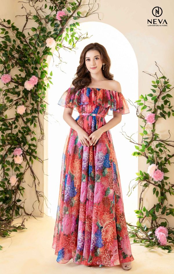 Đầm dạ hội Neva   làn gió mới của ngành thời trang cao cấp Việt Nam       