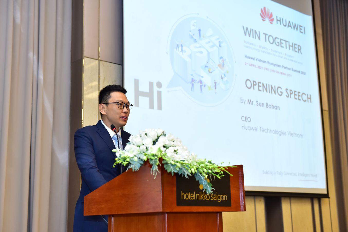 CEO Huawei Việt Nam Sun Bohan 1 CEO Sun Bohan: Huawei sẽ xây dựng hệ sinh thái đối tác mạnh mẽ tại Việt Nam 