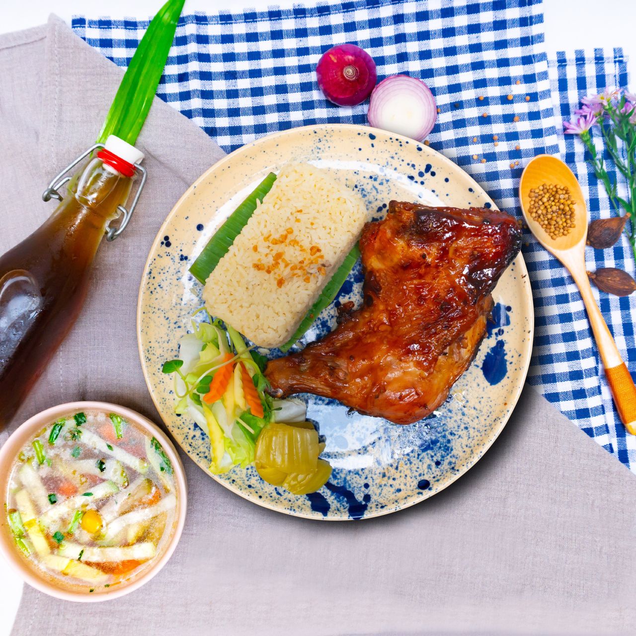 cơm gà quay 1 Saigon Everywhereee – Hương vị từ gian bếp của mẹ