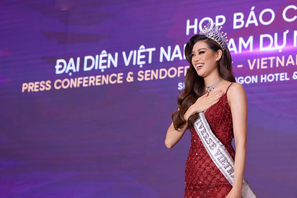 khanh van 2 Hoa hậu Khánh Vân chính thức đại diện Việt Nam tham gia Miss Universe 69th tại Mỹ