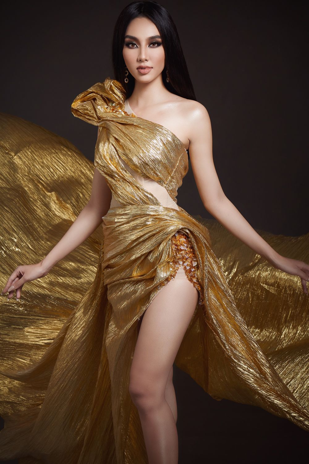 THUY TIEN NGOC THAO 13 Nguyễn Thúc Thuỳ Tiên đại diện Việt Nam dự thi Miss Grand International 2021