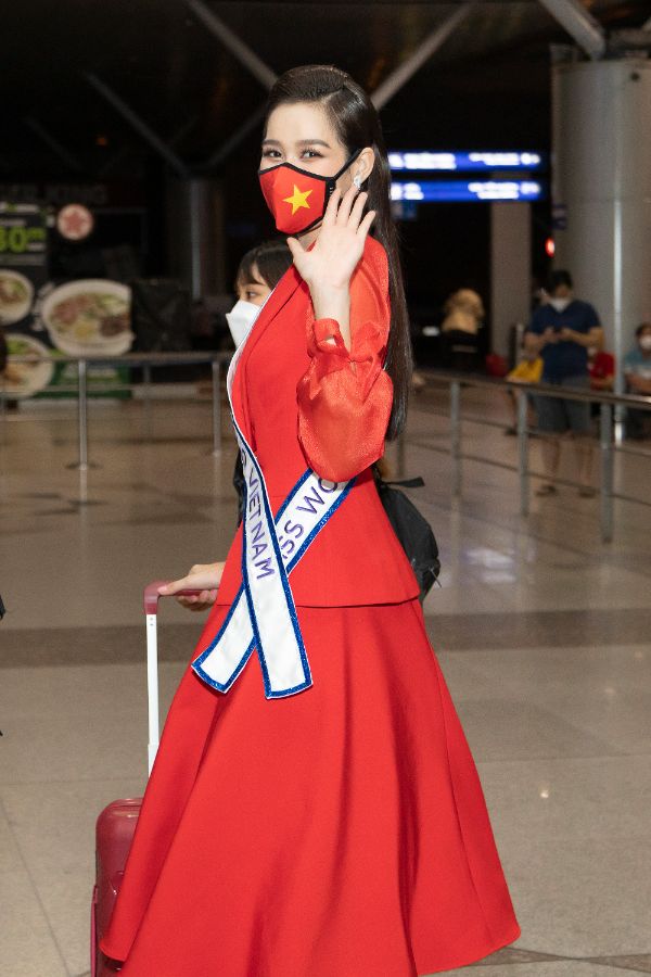 HOA HAU DO HA 9 Đỗ Hà mang gần 200kg hành lý, bay gần 30 tiếng đến với Miss World 2021