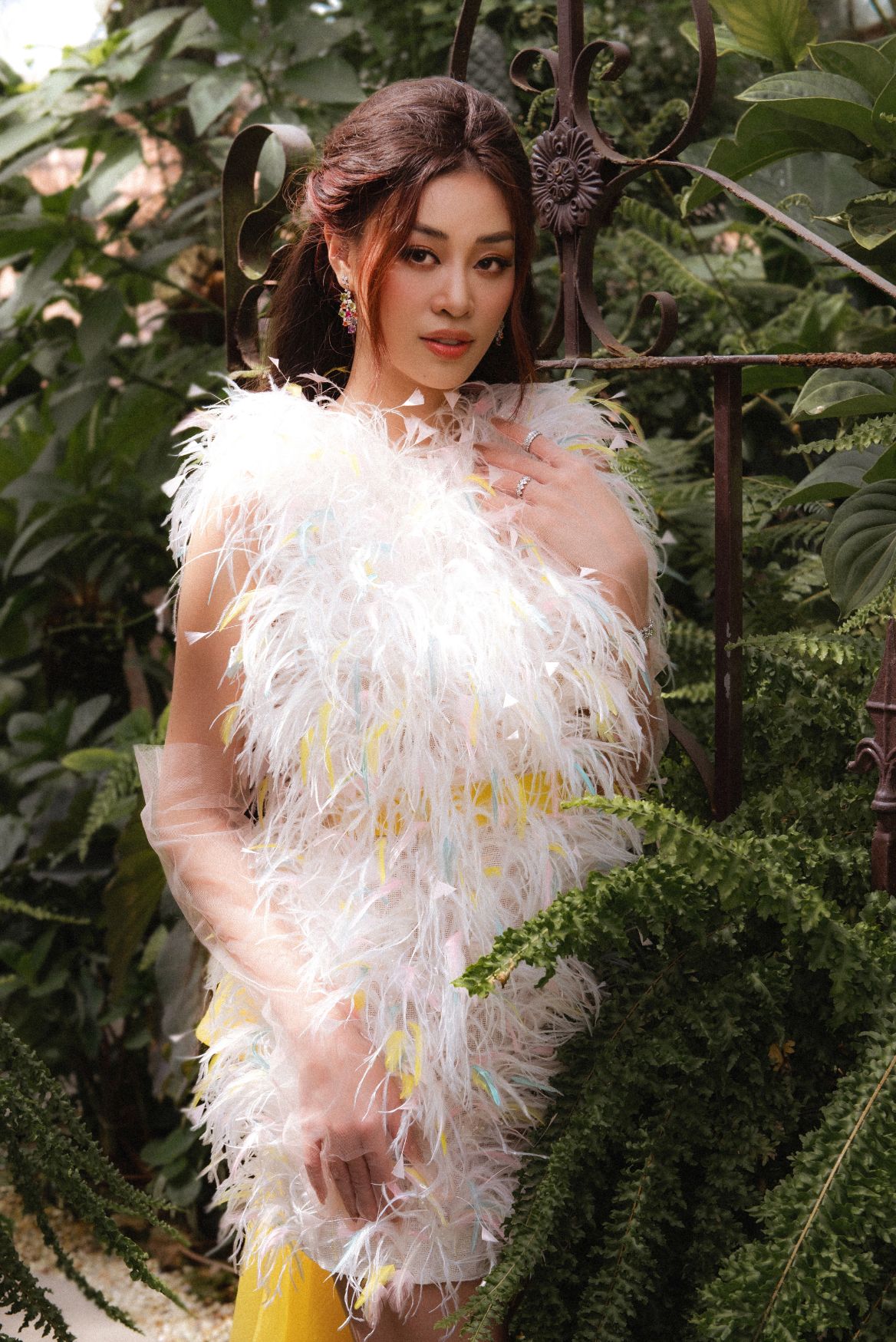 Hoa hậu Khánh Vân Hoa hậu Khánh Vân ngọt ngào trong bộ ảnh mang âm hưởng cổ tích