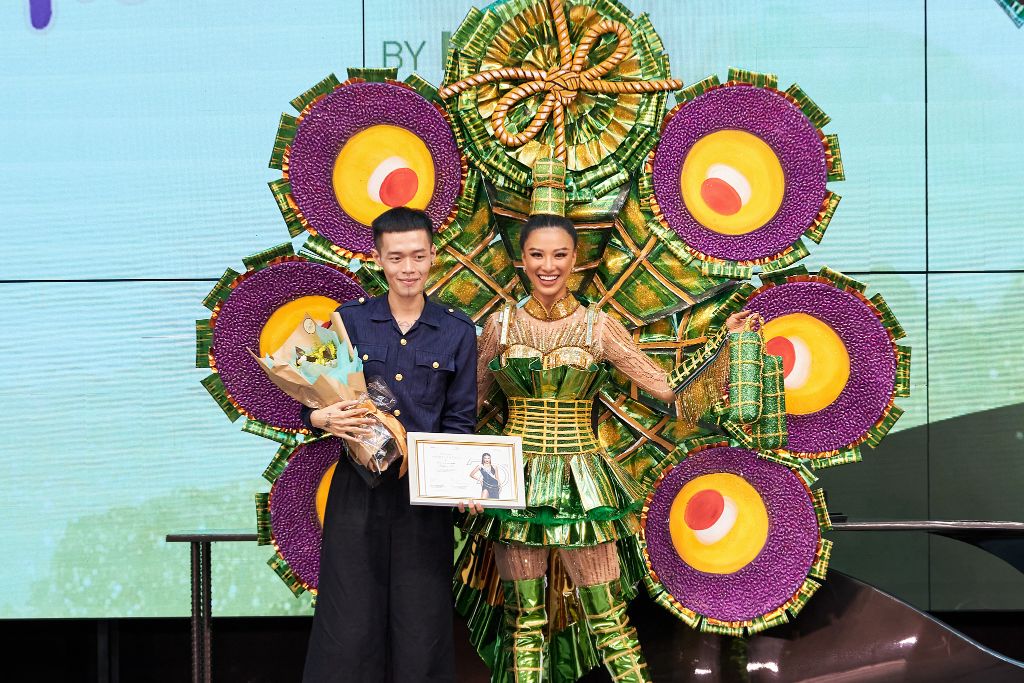 National Costume Chính thức công bố Kim Duyên là đại diện Việt Nam tham gia Miss Universe lần thứ 70