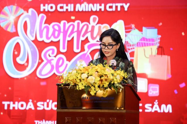 ceo thuy tien 1 CEO Lê Hồng Thủy Tiên đề xuất mở trung tâm giảm giá hàng hiệu tại TPHCM