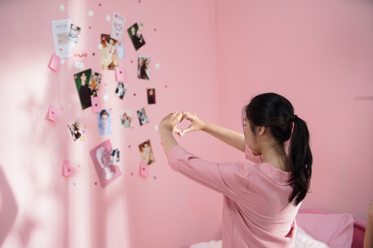 Đỗ Lê Hồng Nhung 6 Hồng Nhung The Voice Kids mang chuyện tình yêu màu hồng ngọt ngào vào MV debut