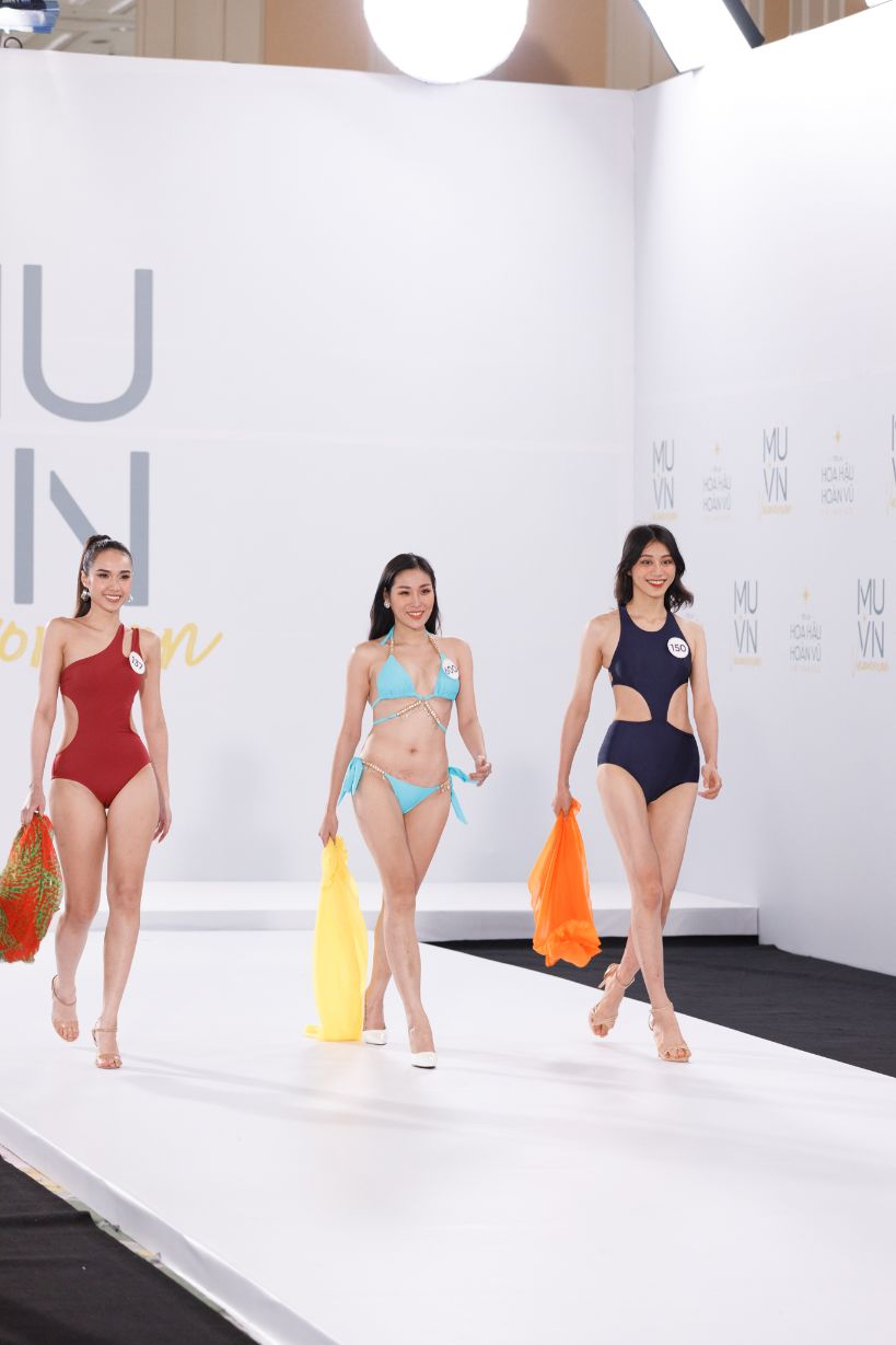 Phan thi bikini Phần thi trình diễn bikini sơ khảo phía Bắc Hoa hậu Hoàn vũ Việt Nam 2022