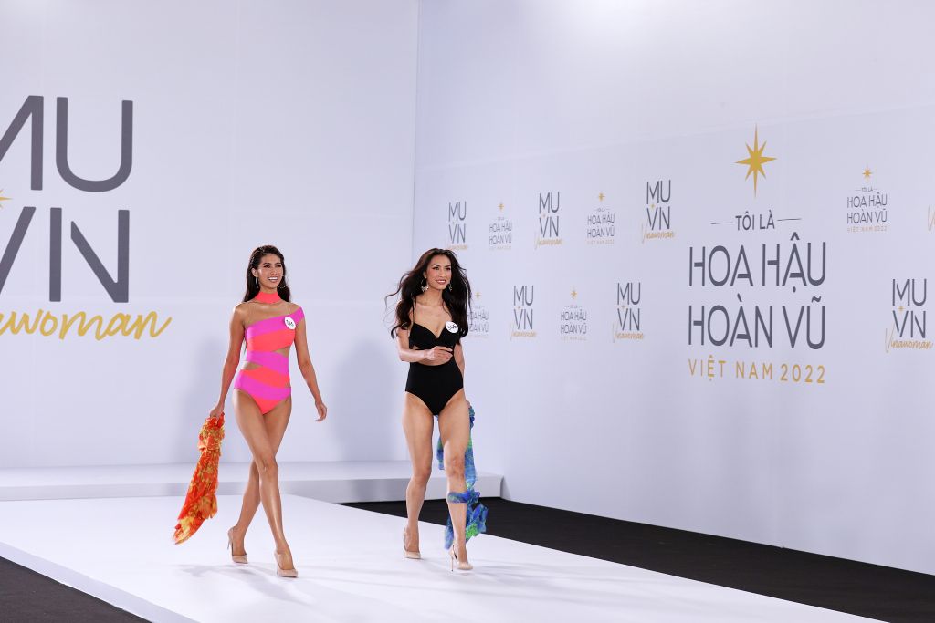 Phan thi trinh dien Bikini so khao phia Nam4 Thí sinh Hoa hậu Hoàn vũ Việt Nam 2022 khoe dáng trong phần thi bikini