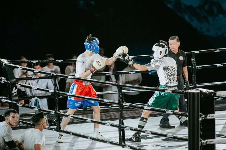 The Champion – Nhà vô địch 2021 2 Hai “bóng hồng” Hoàng Hạnh và Thu Huyền “so găng” trên sàn boxing