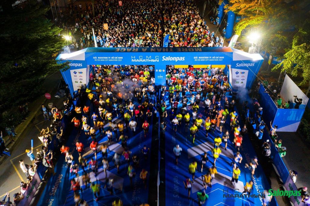 giai chay 1 Salonpas HCMC Marathon lần thứ 9 sẽ trao huy chương mạ vàng 24k cho người chiến thắng