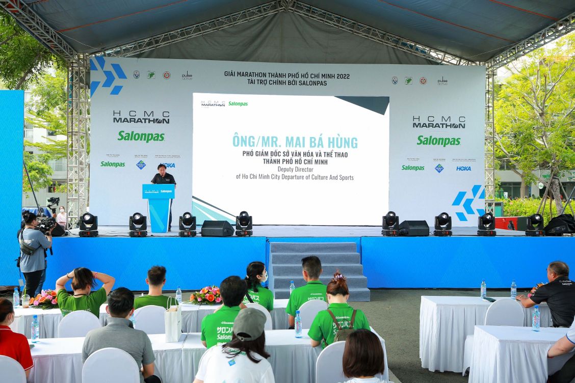 giải đấu Salonpas HCMC Marathon 2022 1 Hàng trăm vận động viên nhí hào hứng chinh phục đường đua Salonpas HCMC Marathon 2022