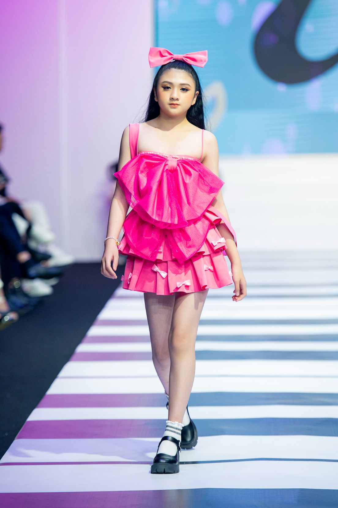 Diem Quynh NTK Ha Kieu Oanh Gần 150 mẫu thiết kế được trình diễn tại Đêm hội mẫu nhí 2022   Fashion Melody