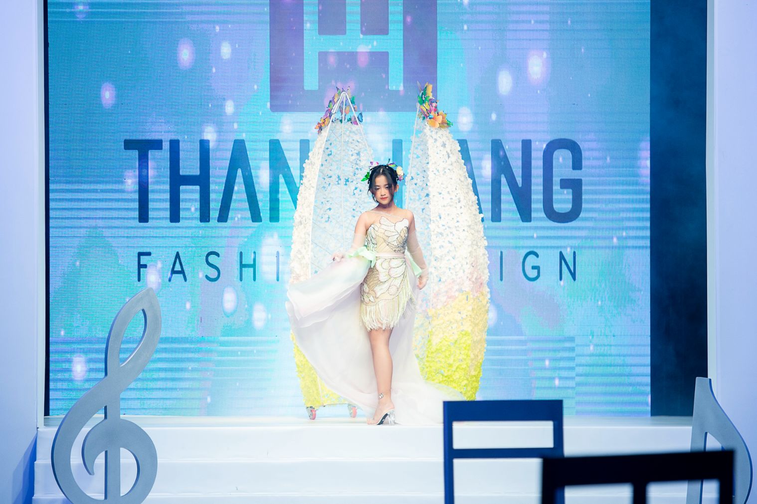 Pham Ngoc Khanh NTK Thanh Hang 2 Gần 150 mẫu thiết kế được trình diễn tại Đêm hội mẫu nhí 2022   Fashion Melody