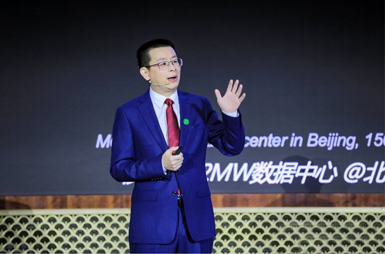 Ông Fei Zhenfu CTO của Đội ngũ phát triển Cơ sở Trung tâm Dữ liệu Huawei Huawei Huawei Data Center Facility Team Huawei ra mắt Trung tâm dữ liệu thế hệ tiếp theo và hệ thống cung cấp điện PowerPOD 3.0