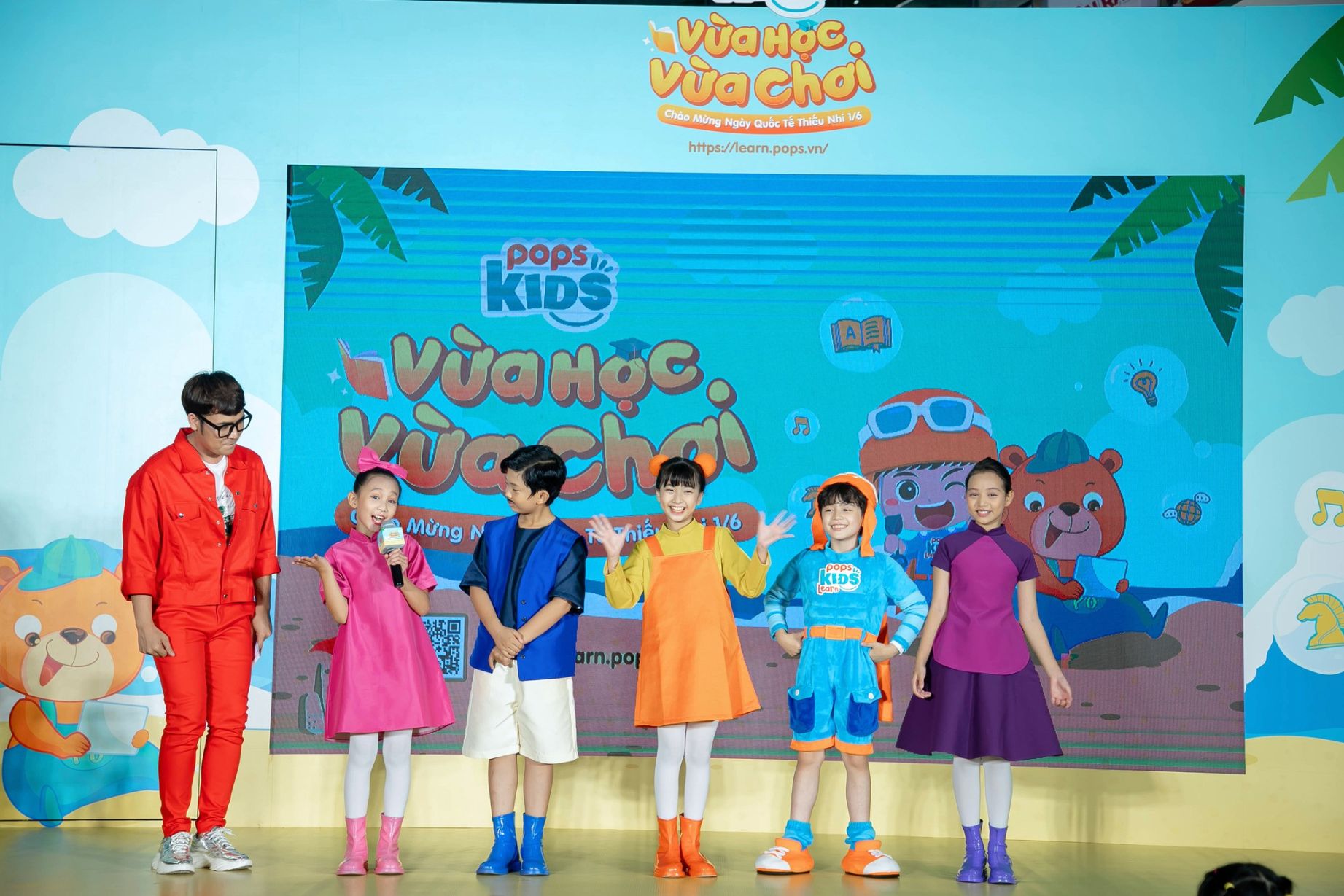 POPS Kids 3 POPS Kids là kênh YouTube đầu tiên tại Việt Nam đạt 15 triệu lượt theo dõi 