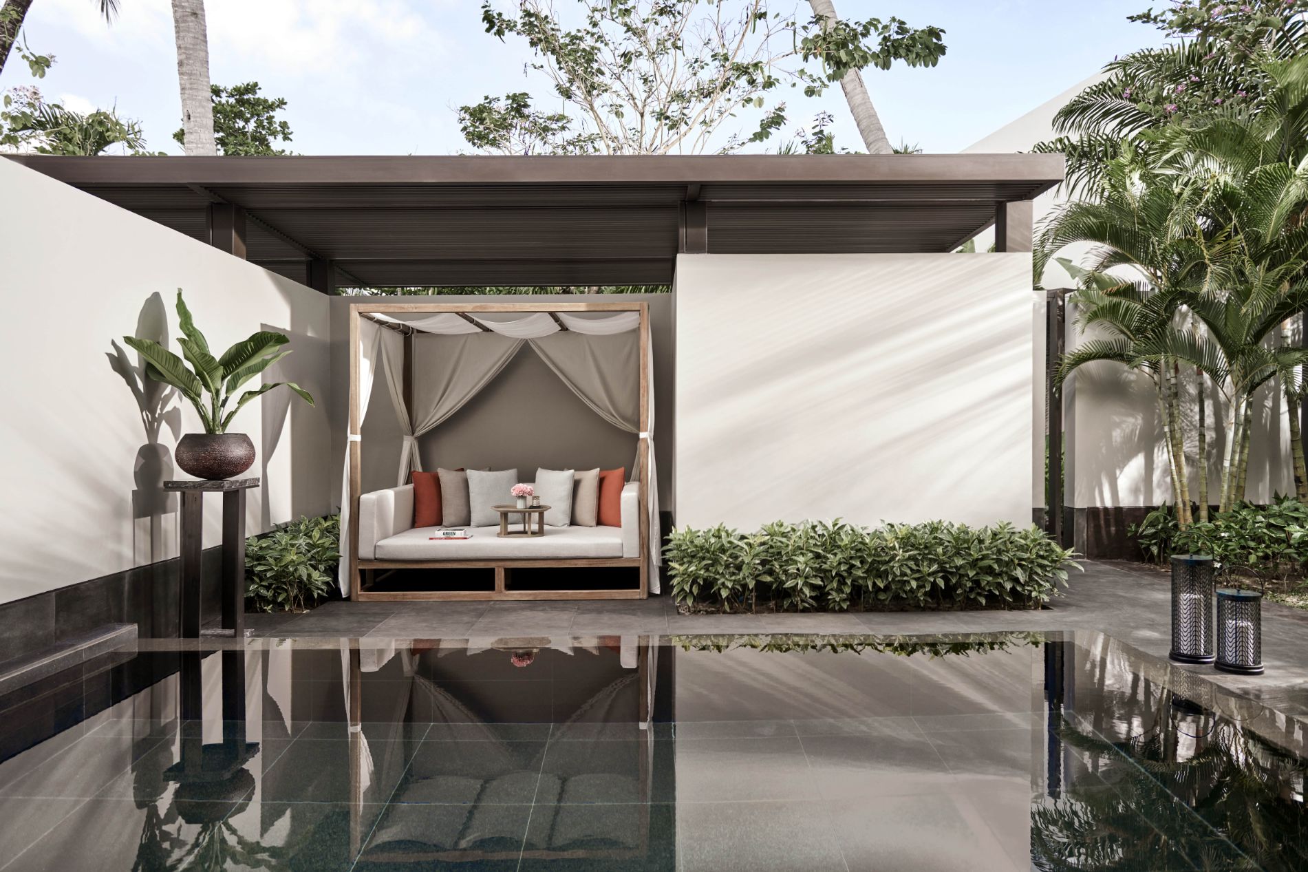 Two Bedroom Terrace Pool Villa Rời xa bộn bề cuộc sống, trải nghiệm thăng hoa tại Regent Phú Quốc