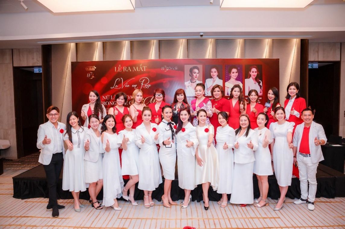 CLB WLIN La Vie En Rose 8 Hoa hậu Du lịch Ngọc Diễm sáng lập CLB WLIN La Vie En Rose với sự chung tay của các nữ lãnh đạo tài năng