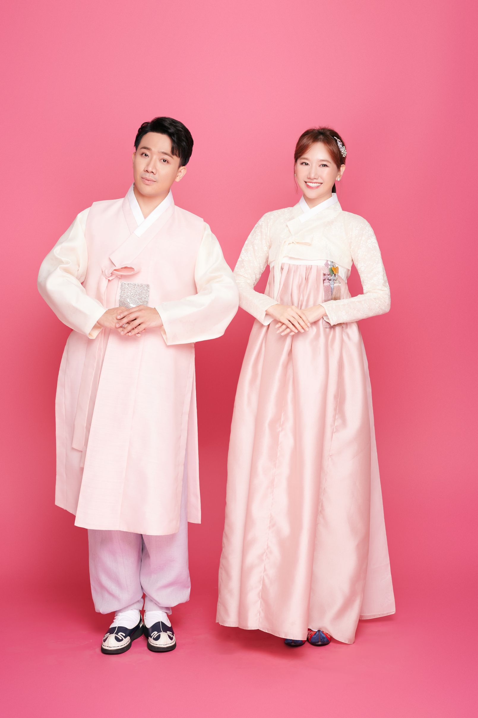 xin ri 5 Trấn Thành – Hari Won ngọt ngào trong trang phục hanbok, xóa tan tin đồn rạn nứt