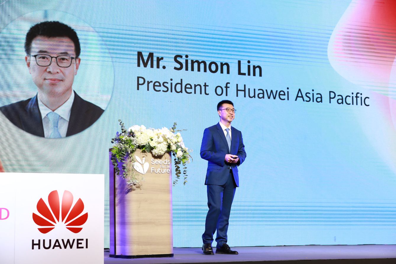 Ông Simon Lin tại buổi khởi động chương trình Huawei ra mắt chương trình Hạt giống cho Tương lai Châu Á   Thái Bình Dương 2022