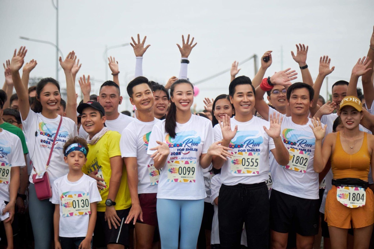  Á hậu Kim Duyên tham gia giải chạy từ thiện, hỗ trợ bệnh nhi hở môi, hàm ếch