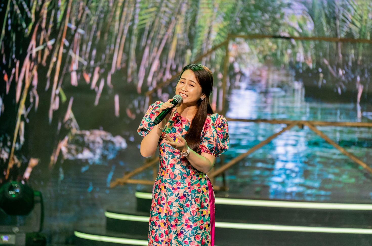 Anh Đào trình diễn Kim Thạch xuất sắc giành vé vào Chung kết 1 Người hát tình ca 2022