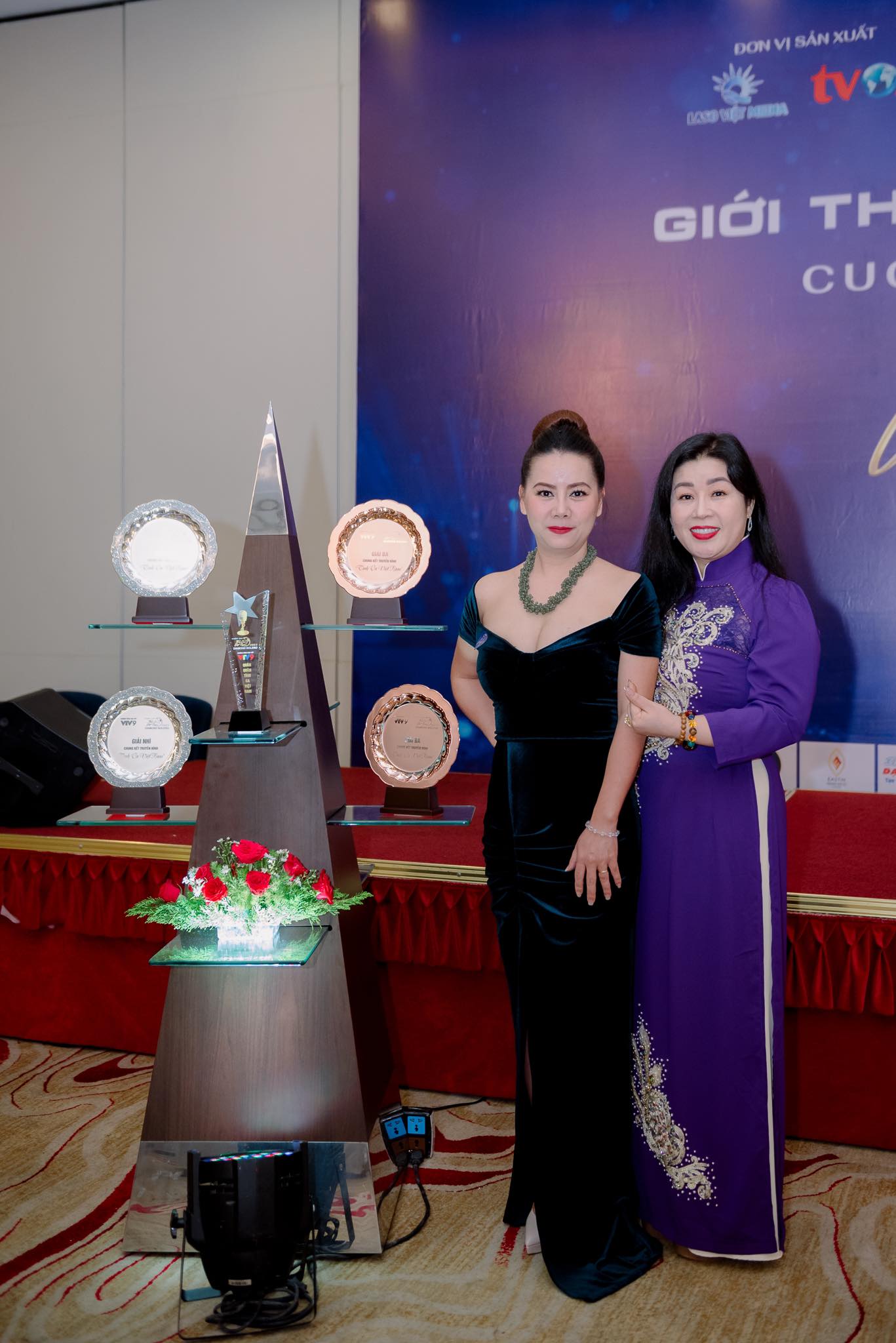 Quyên Nguyễn và Song Khánh Chung kết cuộc thi Tình Ca Việt Nam 2022: Hứa hẹn đầy sắc màu âm nhạc rực rỡ