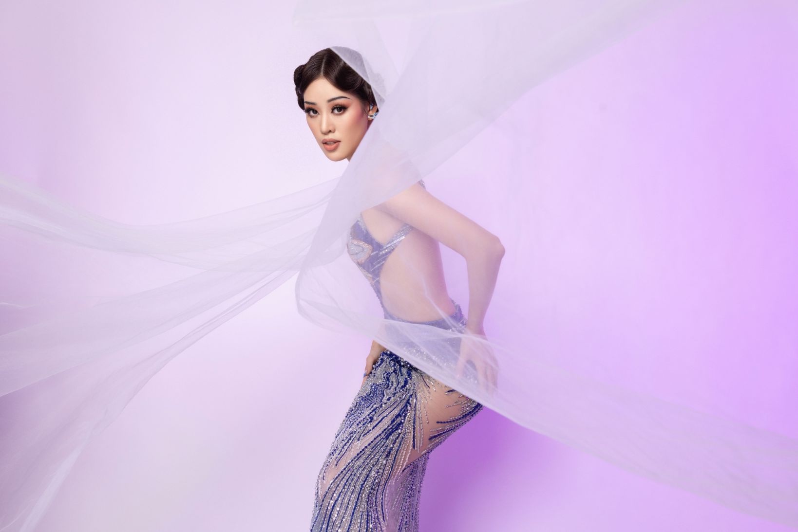 Hoa hau Khanh Van10 Hoa hậu Khánh Vân và giấc mơ với thời trang Việt 