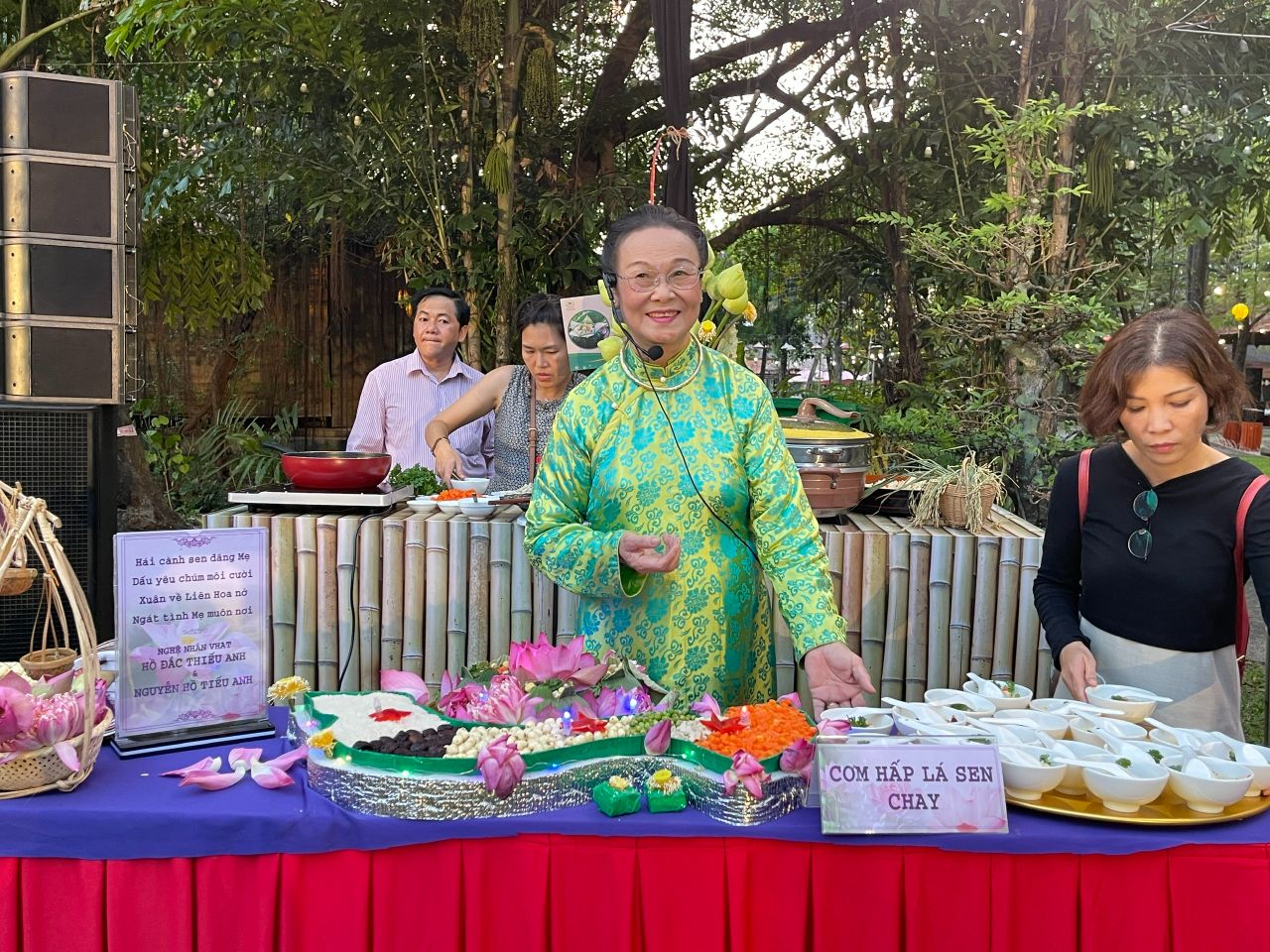 Hành trình tìm kiếm giá trị Văn hóa Ẩm thực Việt Nam 2 Công bố hành trình tìm kiếm 1.000 món ẩm thực tiêu biểu của Việt Nam