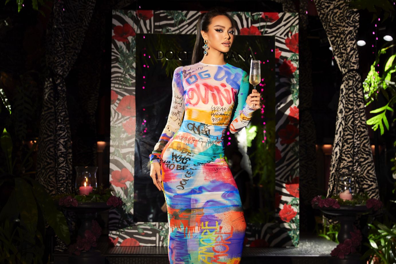 Mai Ngô 1 1 Á hậu Miss Grand Vietnam Mai Ngô ‘thả dáng’ bốc lửa với váy hiệu