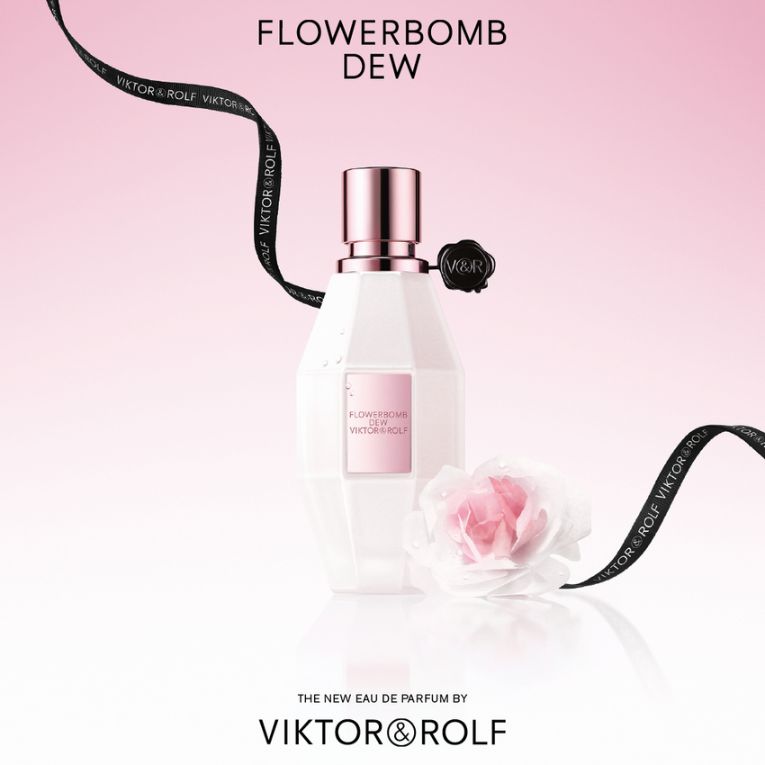 VR Flowerbomb Dew 1 Hương thơm lãng mạn nào sẽ khiến nàng đổ gục trong dịp lễ tình nhân