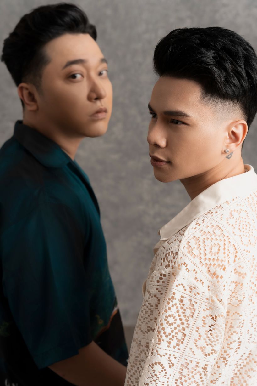 Yanbi và Hoàng Tôn kết hợp ra mắt MV Vì Em Là Cả Thế Giới 3 Yanbi và Hoàng Tôn kết hợp ra mắt MV Vì Em Là Cả Thế Giới