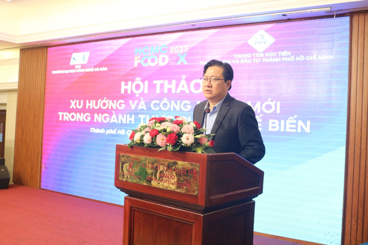 Ông Nguyễn Tuấn Phó Giám đốc ITPC phát biểu khai mạc Hội thảo Xu hướng và công nghệ mới trong ngành thực phẩm chế biến