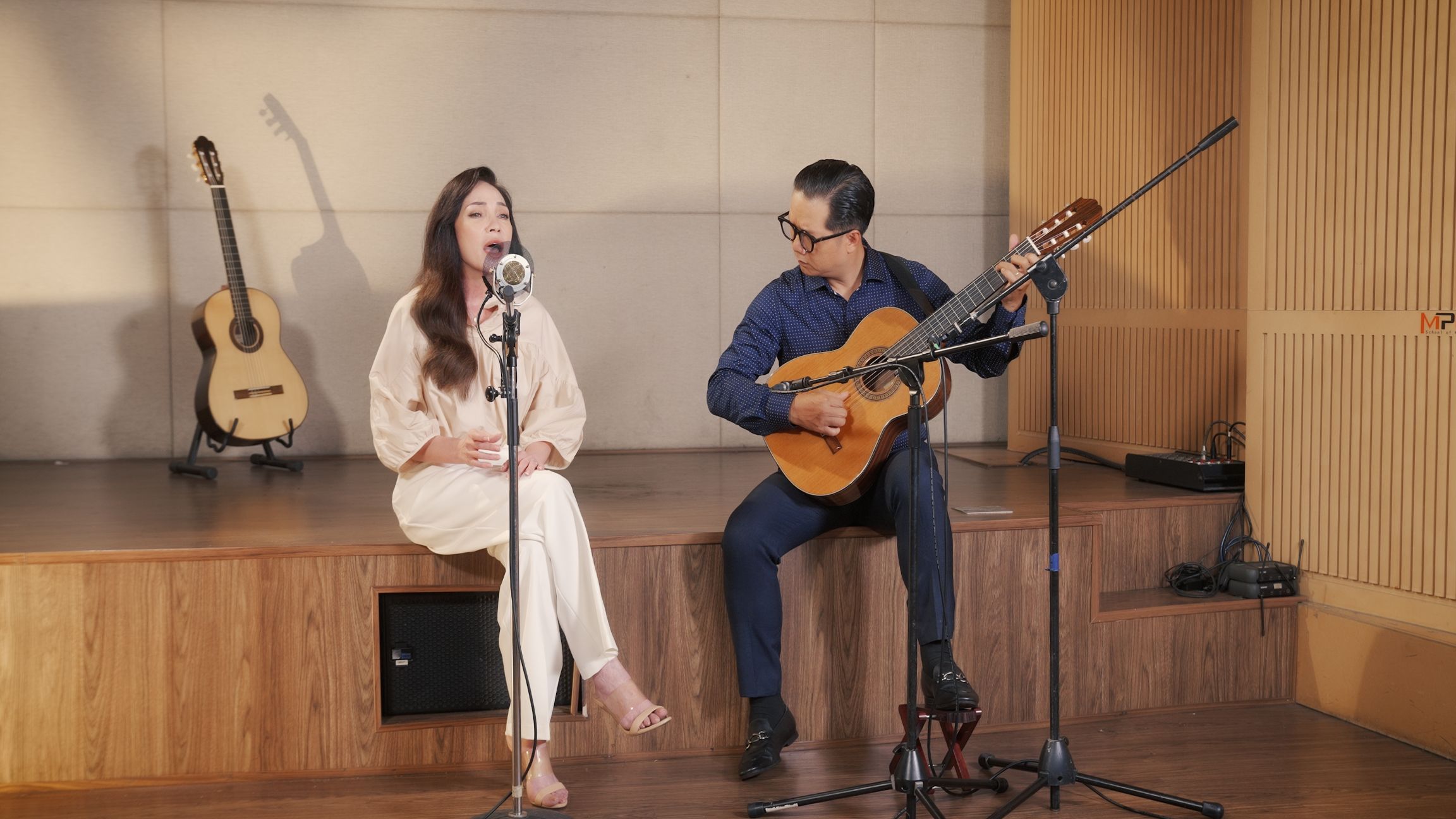 Thanh Hà 1 Thanh Hà ra mắt ca khúc thứ 2 đầy sâu lắng trong chuỗi tri ân 30 năm ca hát