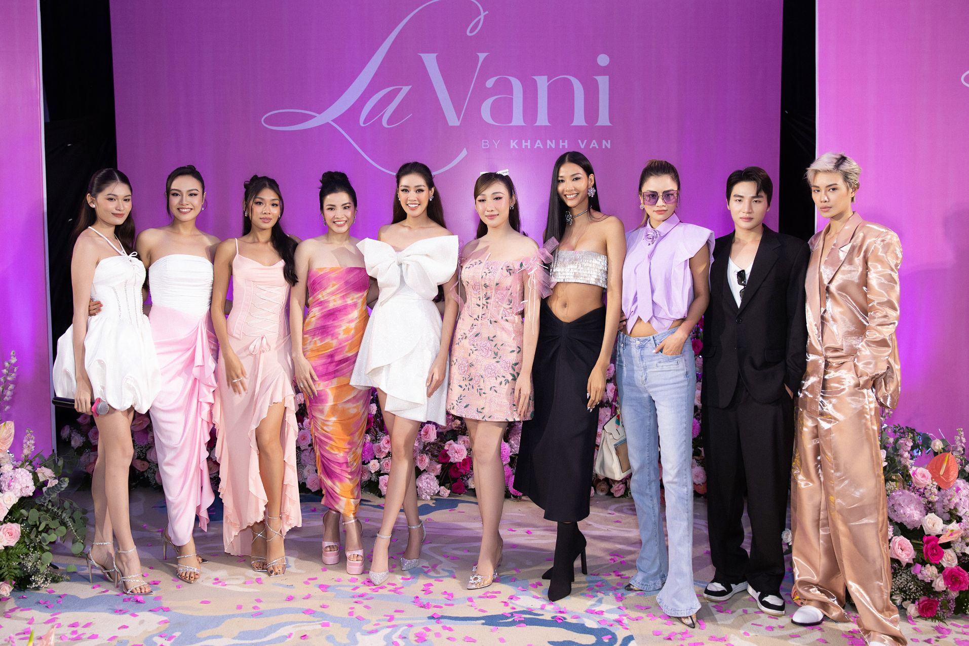 Lavani Grand Opening77 Hoa hậu Khánh Vân ra mắt thương hiệu thời trang riêng