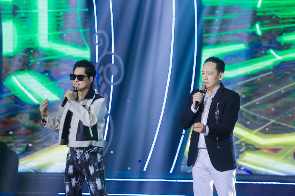 liveshow “Tình con 4 Ngọc Sơn cháy hết mình với hơn 60 ca khúc trong hai đêm liveshow tại Quy Nhơn