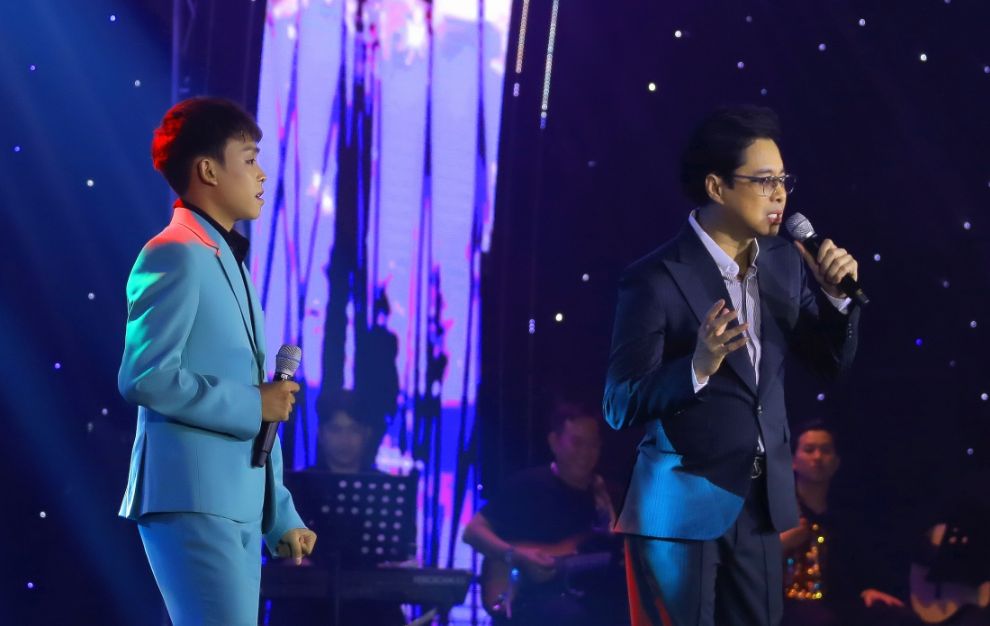 liveshow “Tình con 5 Ngọc Sơn cháy hết mình với hơn 60 ca khúc trong hai đêm liveshow tại Quy Nhơn