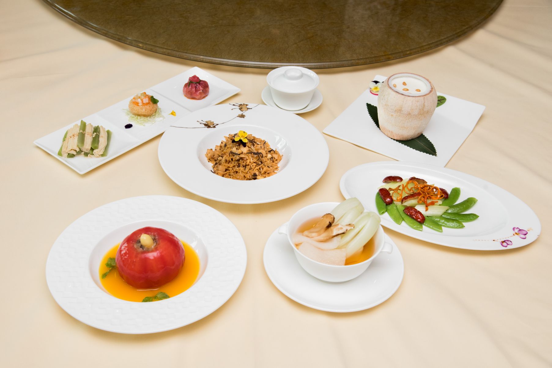 LONG TRIỀU Set Chay Long Trieu Phong phú ẩm thực chay mùa Vu Lan tại các nhà hàng của tập đoàn WMC