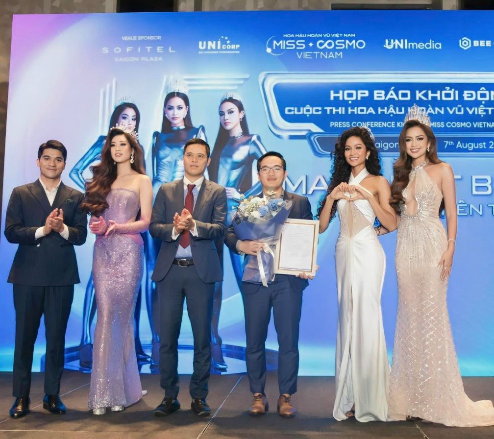 nam a bank 1 Hơn 50 nhà tài trợ đồng hành cùng Hoa hậu Hoàn vũ Việt Nam   Miss Cosmo Vietnam 2023