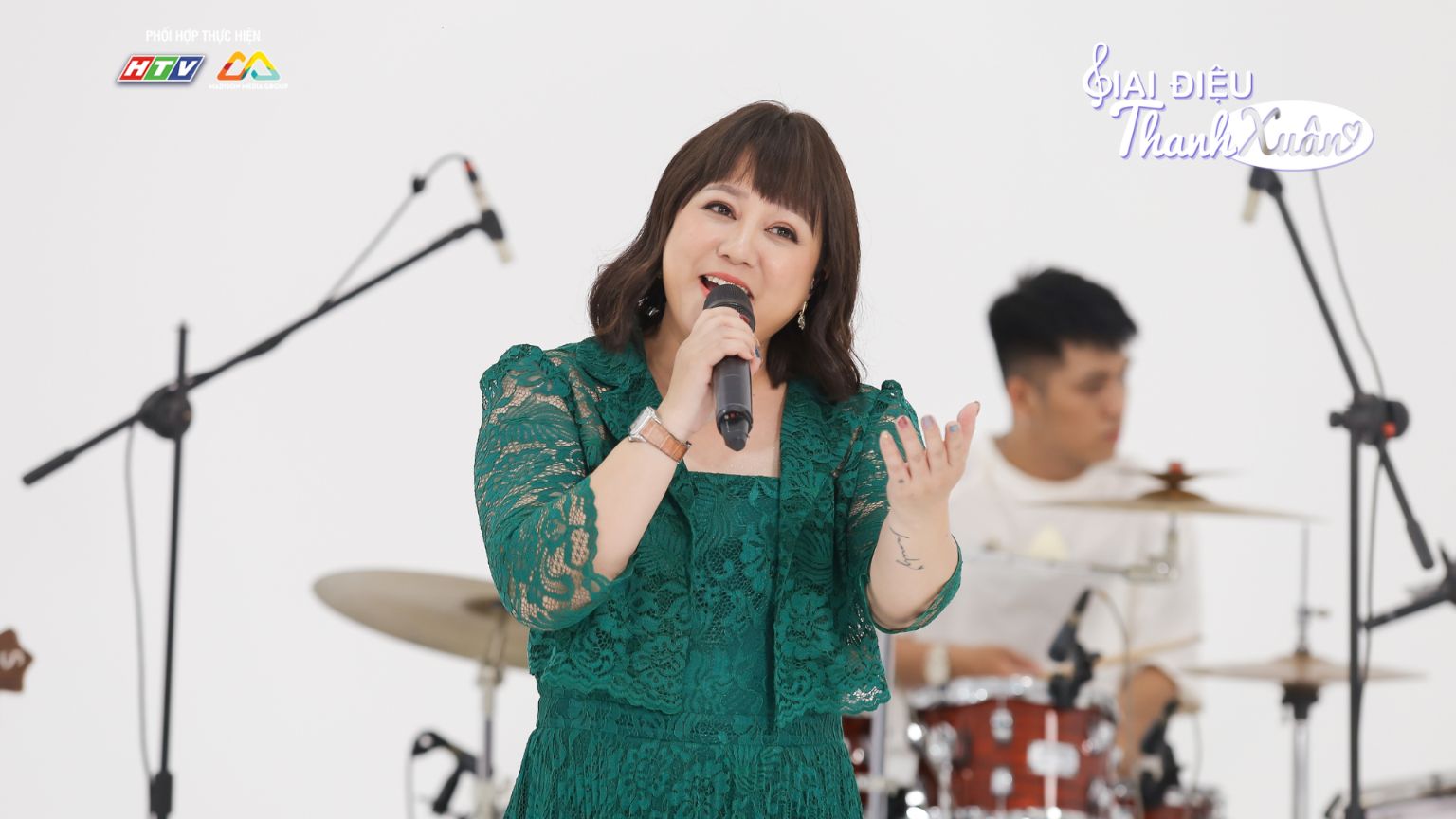 Giai Điệu Thanh Xuân 1 Phương Anh Idol kể lại giai đoạn bị bạo lực học đường