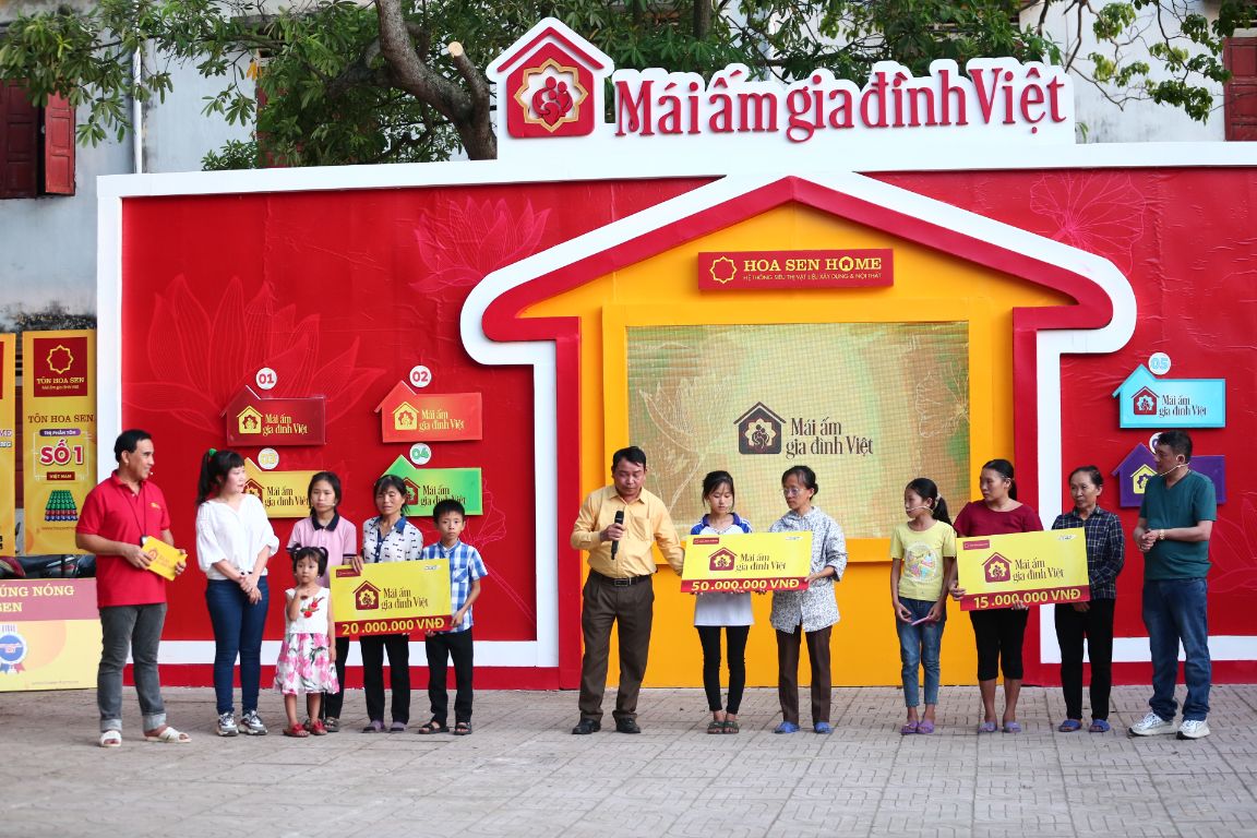 Mái ấm gia đình Việt 1 Hương Tươi và Chiến Thắng mang về giải thưởng 85 triệu giúp trẻ em mồ côi